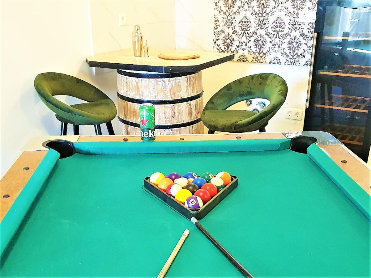 Villa Spark With Heated Pool In Rogoznica Zecevo Luaran gambar